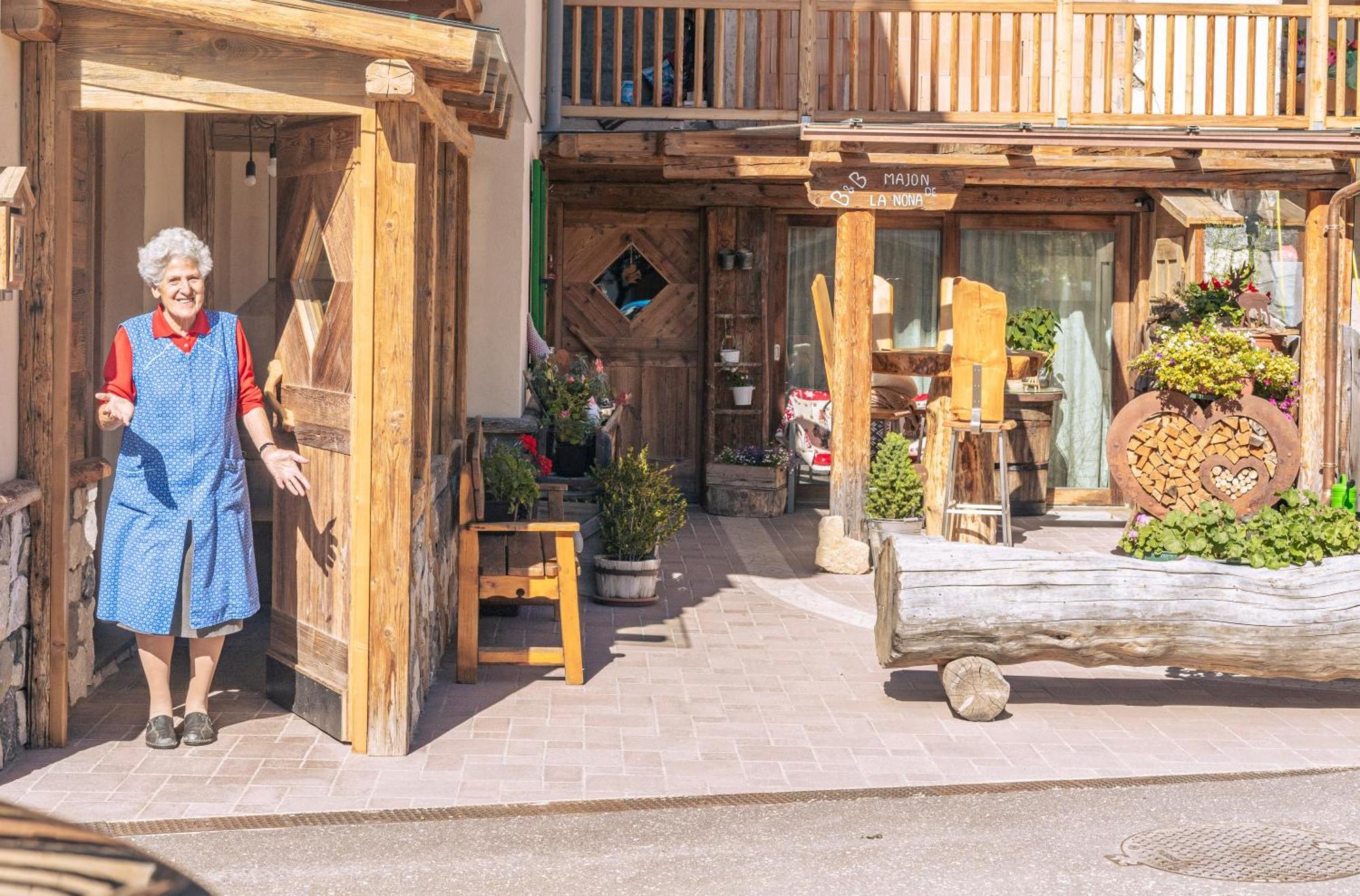 Majon De La Nona Pozza di Fassa Exterior foto